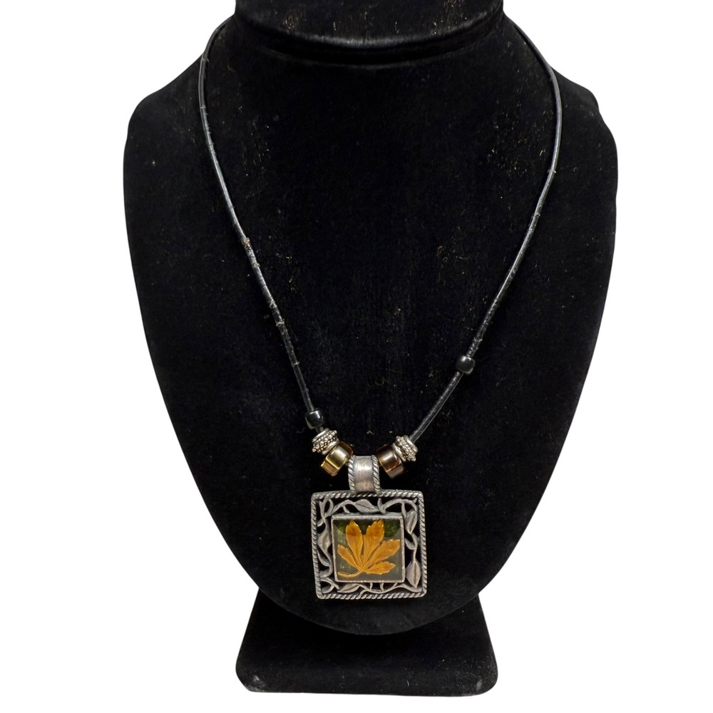 KC Leaf Silver Brass Tone Pendant Necklace Beaded Metal Vine Jewelry 9.5 in L